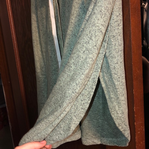 gilligan & o’malley sleep sweatshirt - Picture 3 of 4